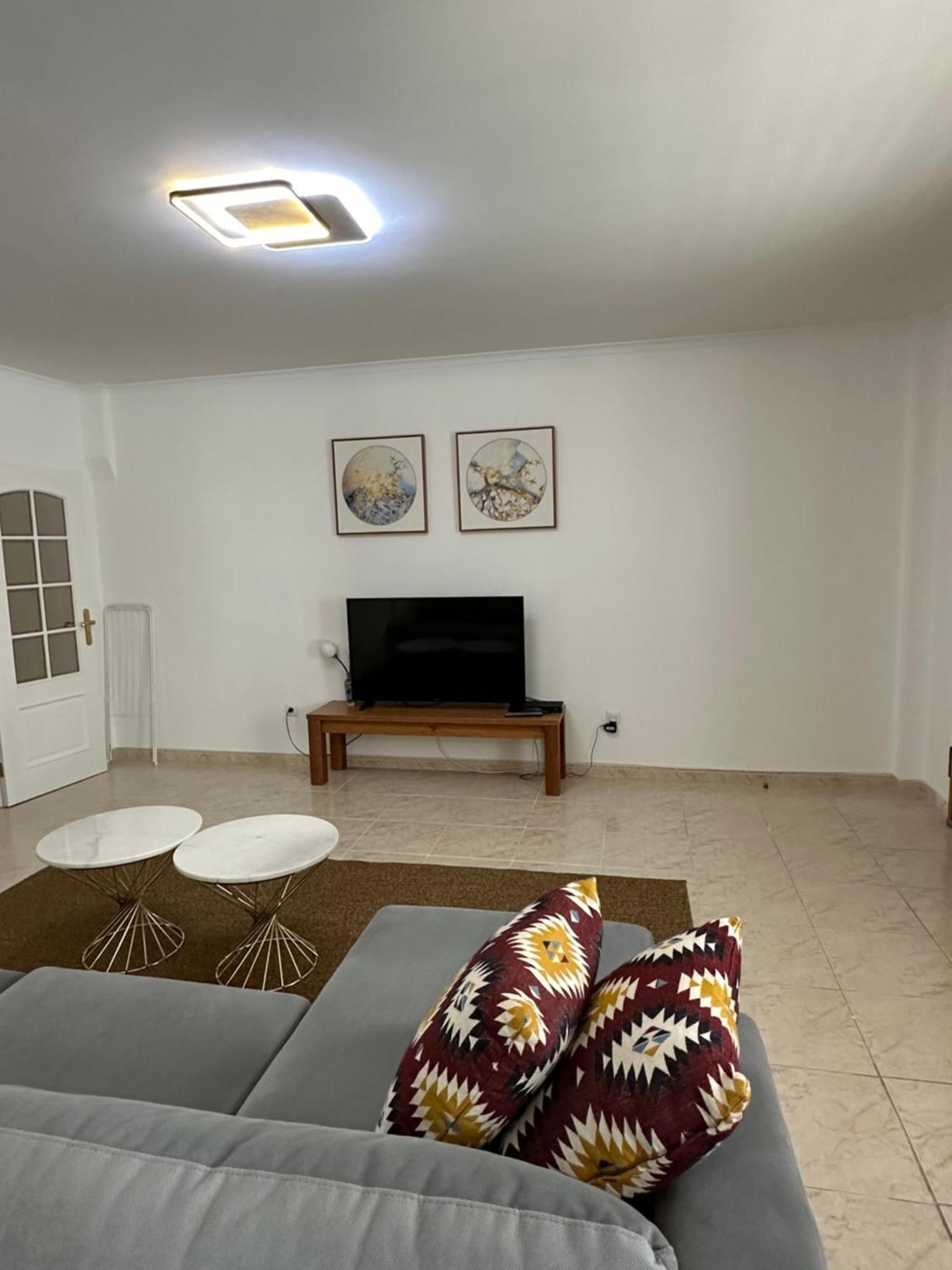 Hope House Parede Apartment Exterior photo