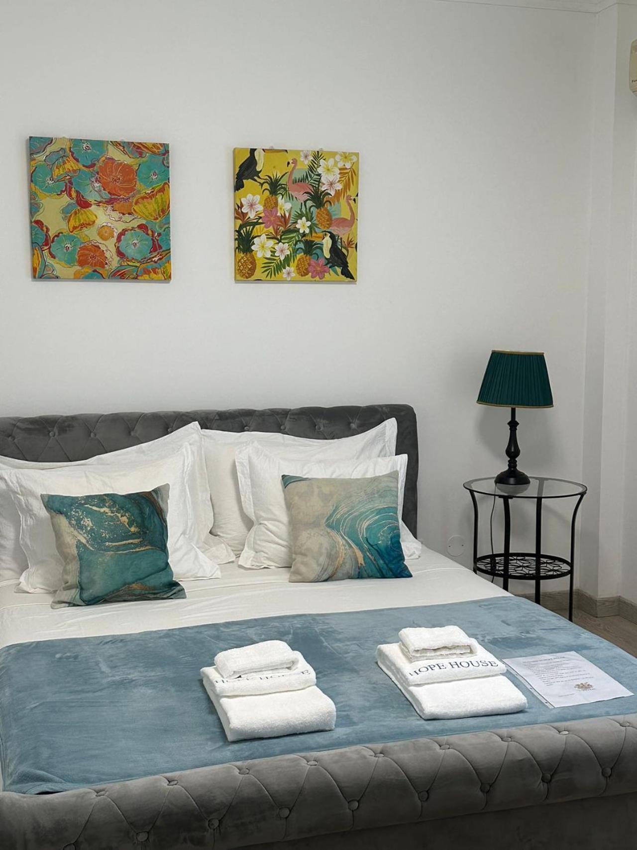 Hope House Parede Apartment Exterior photo